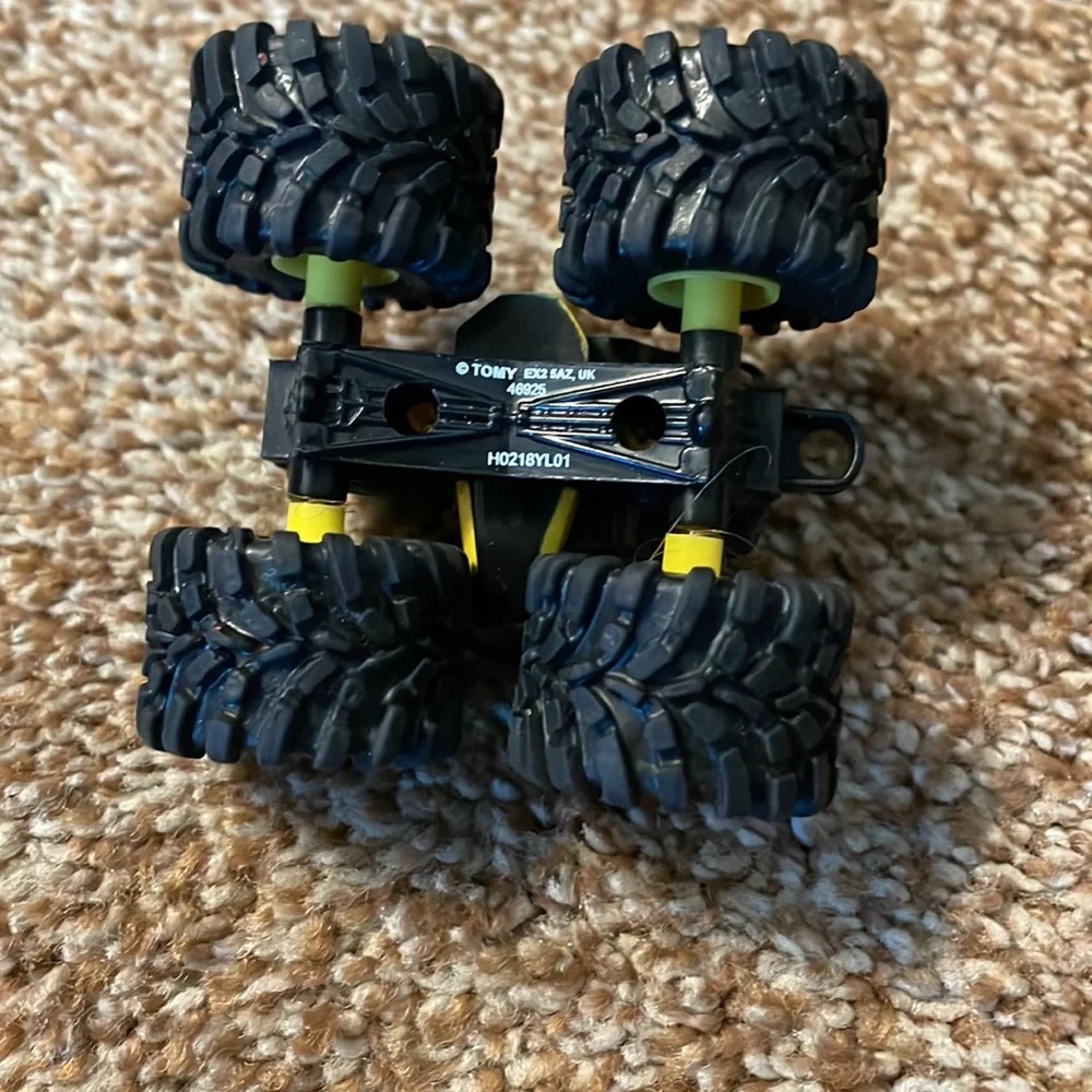 Tomy John Deere Mini Monster Treads Tractor